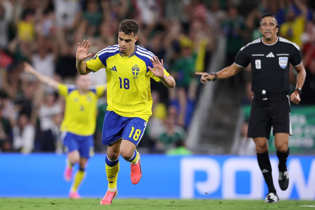 lei-do-ex?-saiba-por-que-meia-sueco-nao-comemorou-gol-na-copa-do-mundo