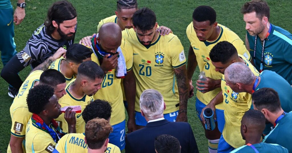 pausa-para-hidratacao-na-copa-divide-opinioes-entre-jogadores-e-tecnicos