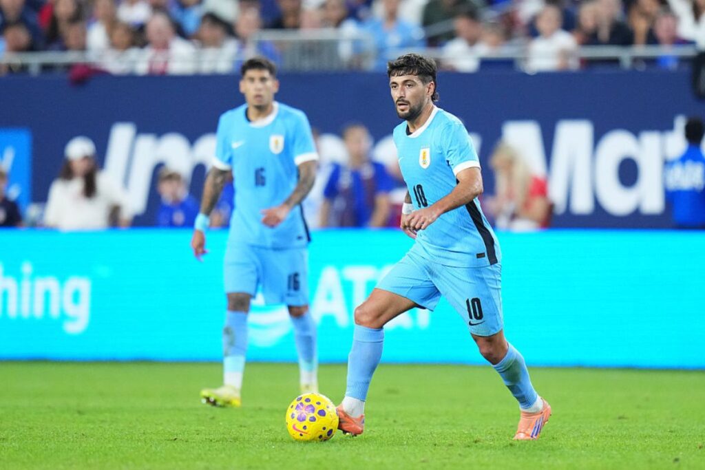 uruguai:-arrascaeta-nao-e-relacionado-e-fica-de-fora-em-estreia