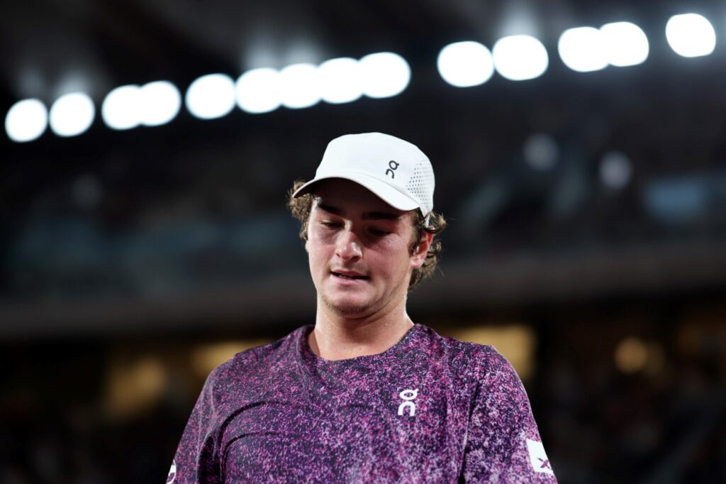 joao-fonseca-perde-para-hanfmann-e-esta-eliminado-do-atp-500-de-halle