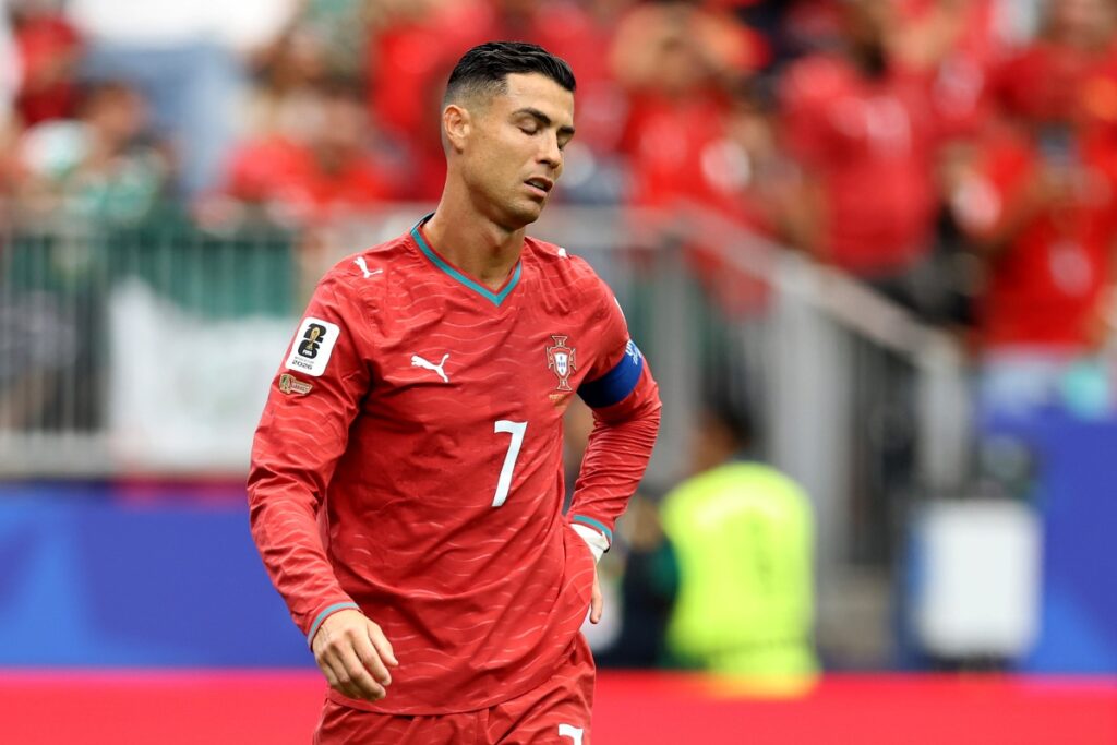 atuacao-de-cristiano-ronaldo-decepciona-e-web-reage-com-memes