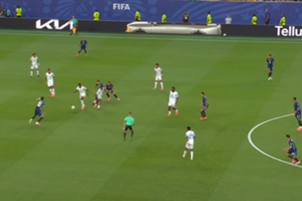 brasil-encara-haiti-pela-segunda-rodada-da-copa-do-mundo.-siga