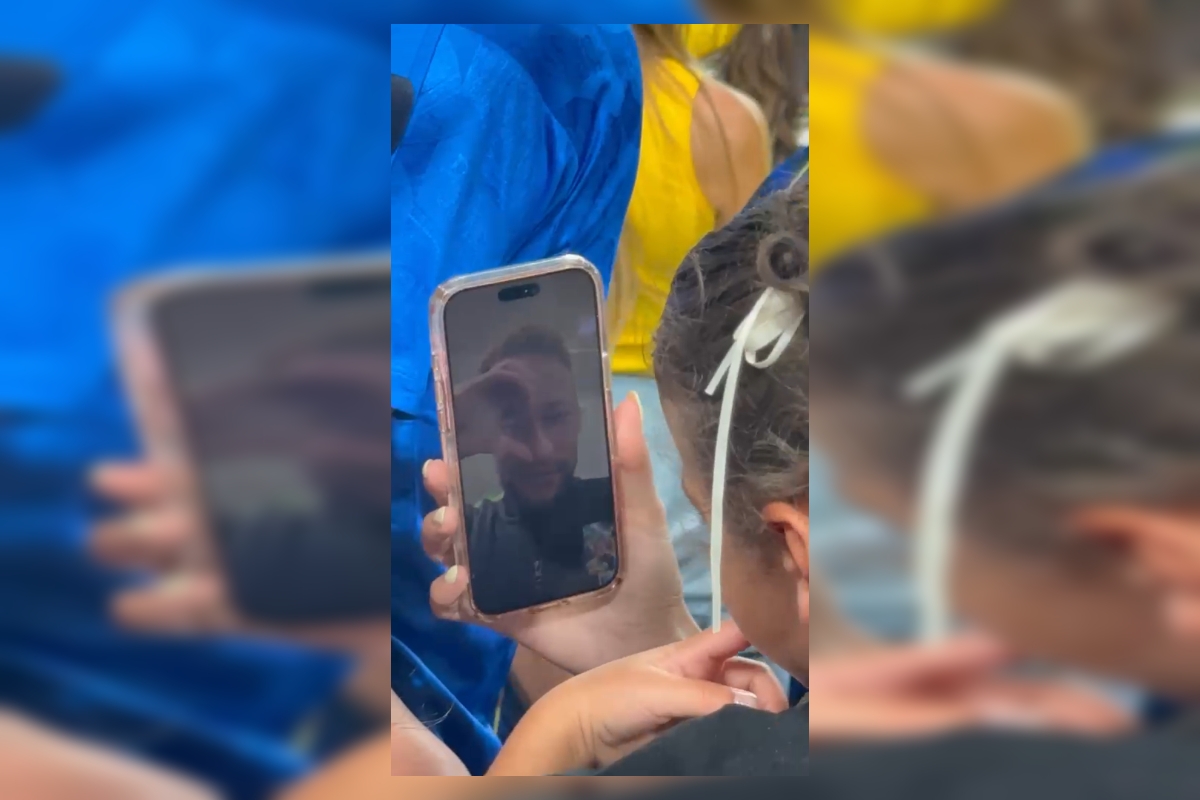 neymar-liga-para-a-eposa-e-fala-com-a-filha-apos-jogo-da-selecao