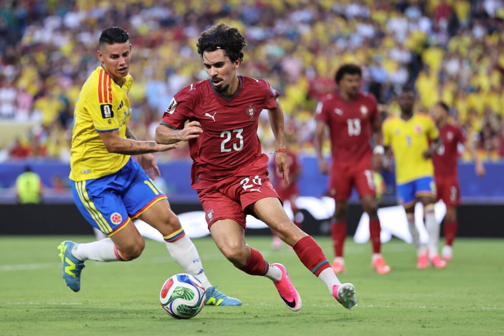 com-expectativa-de-gols,-colombia-e-portugal-e-retomado.-siga-ao-vivo