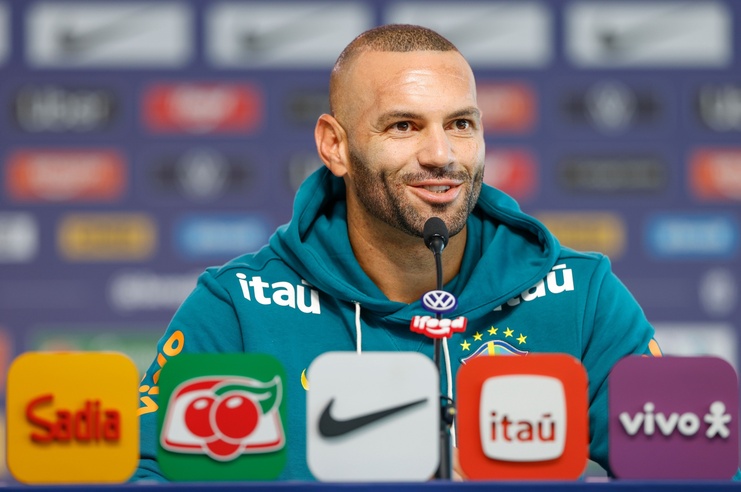 cruzeiro-x-gremio:-atletas-do-tricolor-avancam-para-mata-mata-da-copa