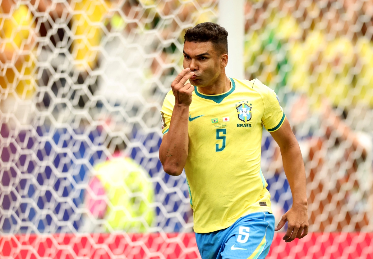 casemiro-mistura-“six-seven”-com-“faro-de-gol”-em-comemoracao