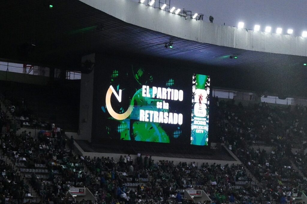 jogo-entre-mexico-x-equador-tem-horario-adiado-devido-ao-clima