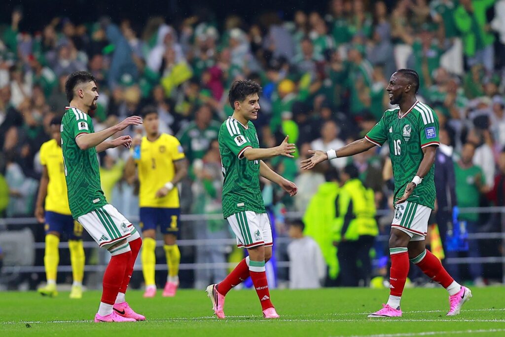 copa:-mexico-quebra-“maldicao”-do-5°-jogo-apos-vitoria-contra-equador