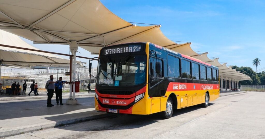 sindicado-decide-suspender-greve-de-motoristas-de-onibus-no-rio