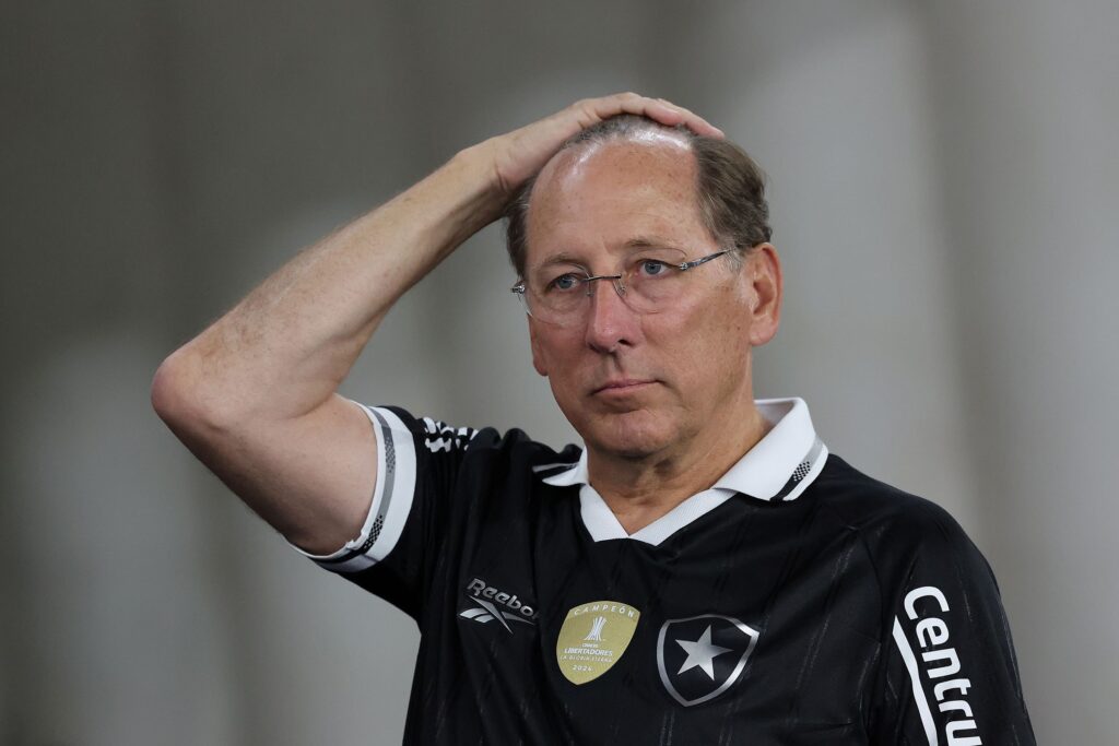john-textor-e-afastado-do-conselho-de-administracao-da-saf-do-botafogo