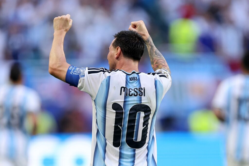 messi-abre-o-placar-para-argentina-contra-cabo-verde.-siga