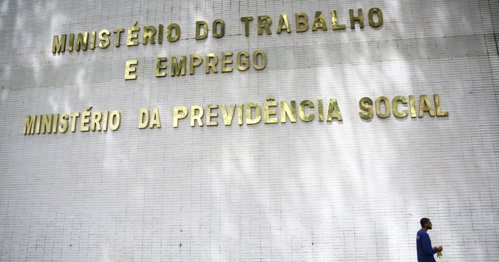 governo-deve-propor-reducao-de-teto-do-juros-de-consignado-do-inss