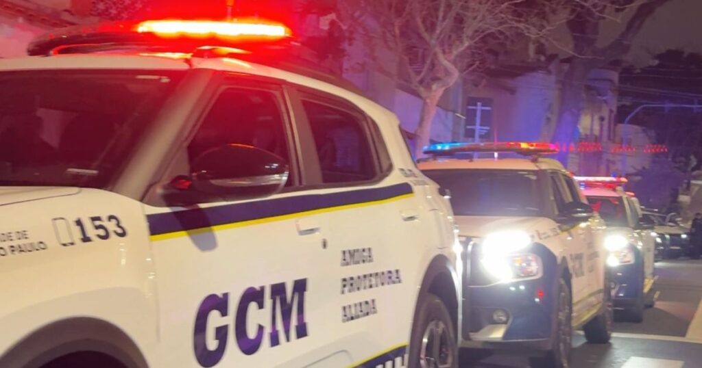 dois-homens-sao-presos-apos-roubarem-celular-de-idoso-em-sao-paulo