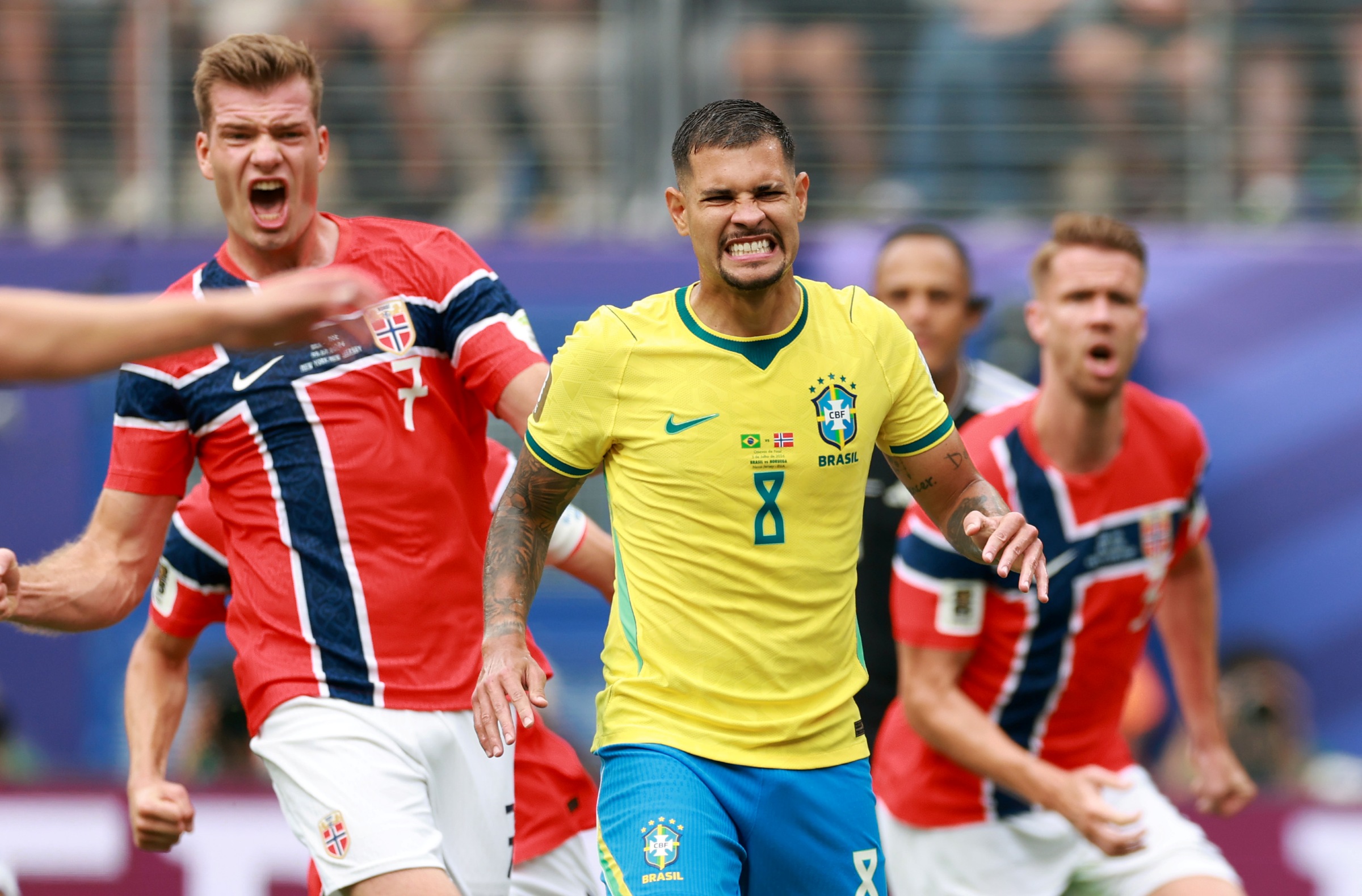 bruno-guimaraes-perde-penalti-no-primeiro-tempo-e-revolta-web