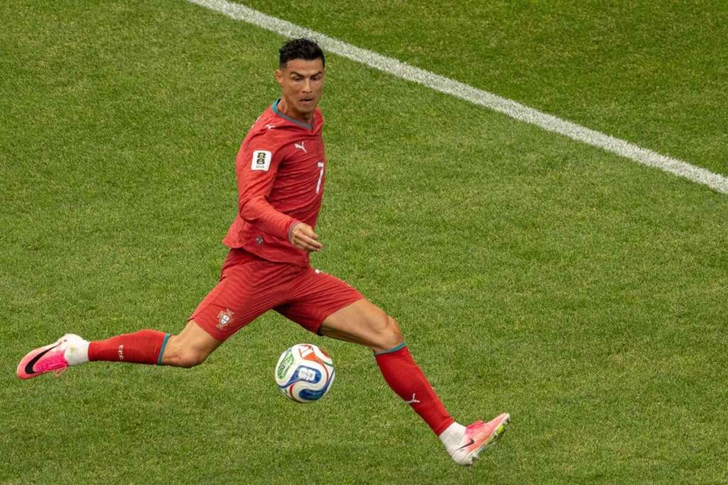 cristiano-ronaldo-deixa-a-copa-perto-do-milesimo-gol-da-carreira