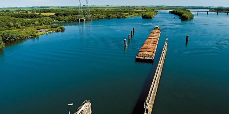 brasil-e-paraguai-terao-reuniao-em-julho-sobre-hidrovia-do-rio-paraguai