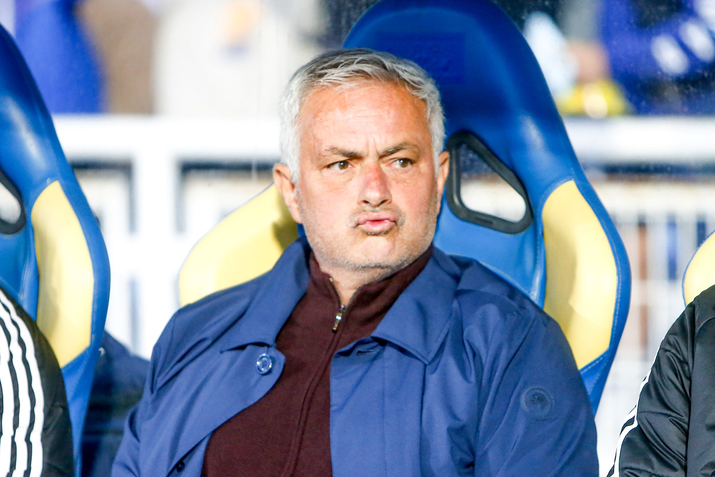 de-volta-a-espanha,-mourinho-desembarca-em-madrid-nesta-segunda-(13/7)