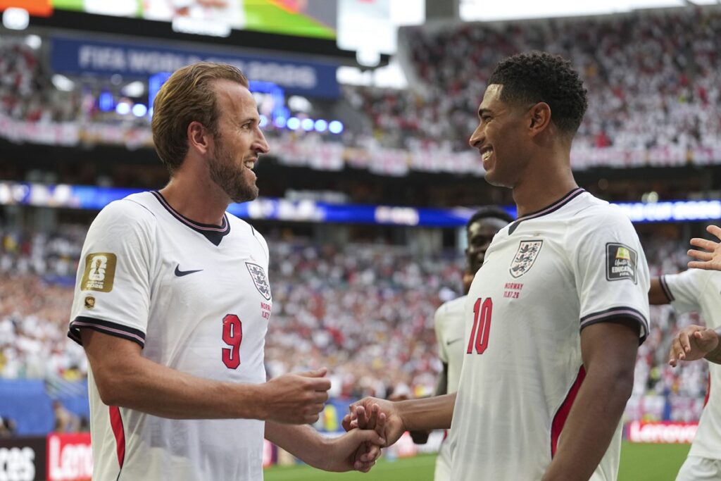 kane-e-bellingham-marcaram-12-dos-13-gols-da-inglaterra-nesta-copa