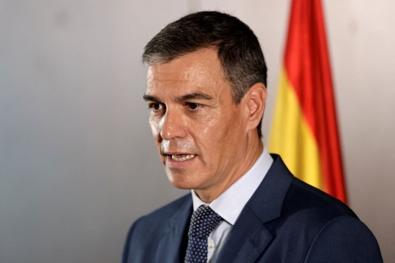 irmao-do-premie-da-espanha-e-condenado-em-caso-de-nepotismo