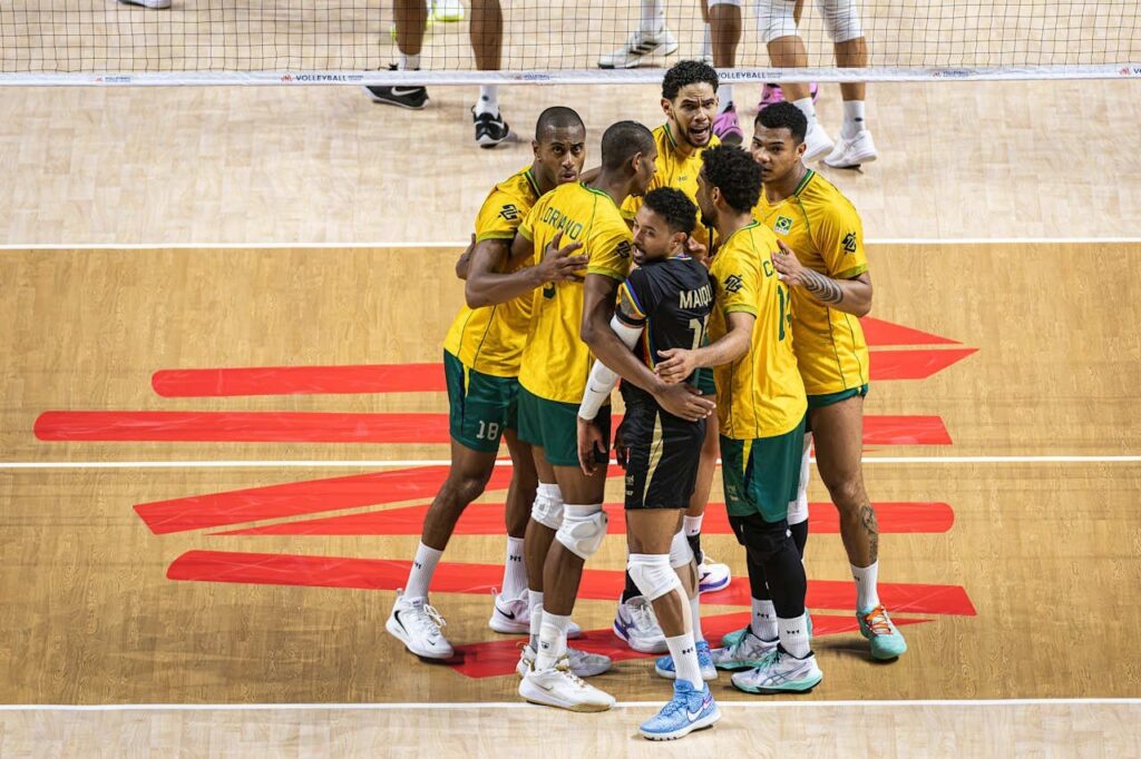 volei:-brasil-vence-franca-na-estreia-da-3a-semana-da-liga-das-nacoes
