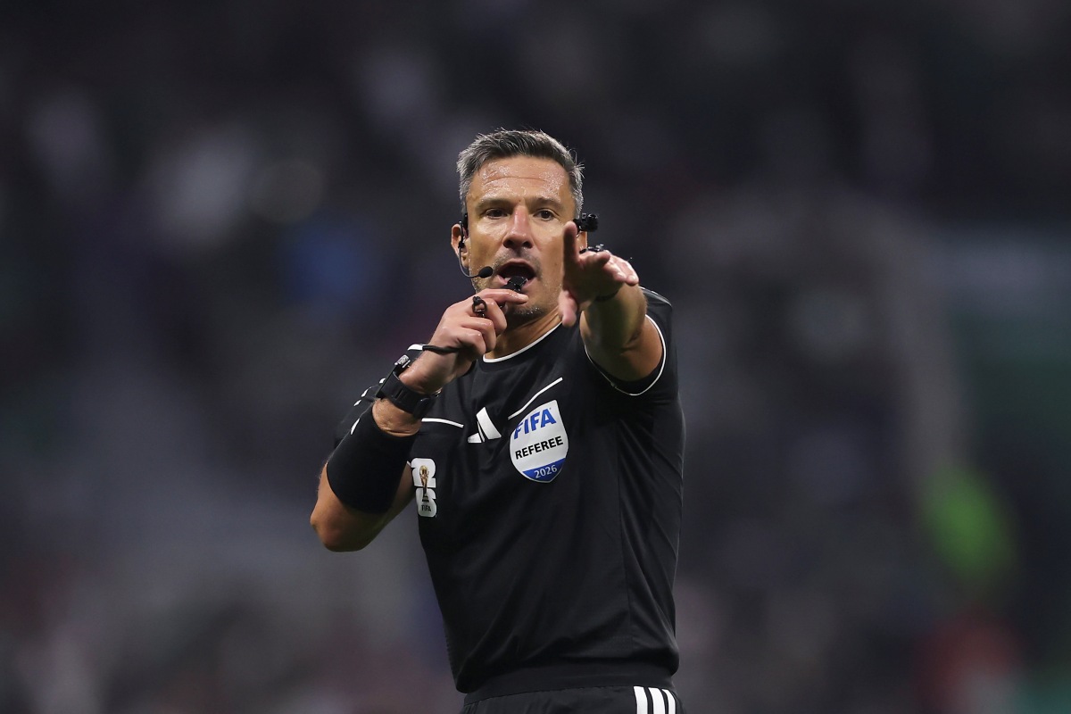 fifa-escolhe-arbitro-esloveno-para-apitar-a-final-da-copa-do-mundo