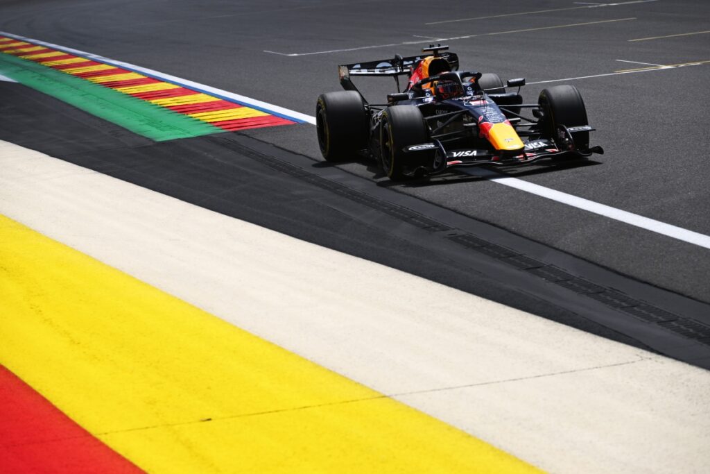 f1:-verstappen-lidera-1o-treino-livre-na-belgica;-bortoleto-e-10o
