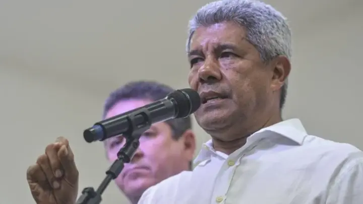 Quaest: 57% aprovam governo Jerônimo na Bahia; 34% desaprovam