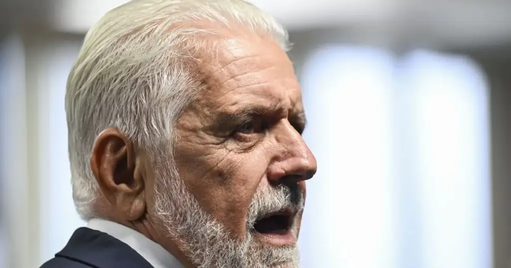 Suspeita de vazamento fez Mendonça quebrar sigilo de localização de Jaques