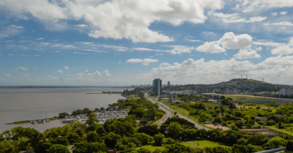 Semana em Porto Alegre é marcada por chuvas e temperaturas amenas
