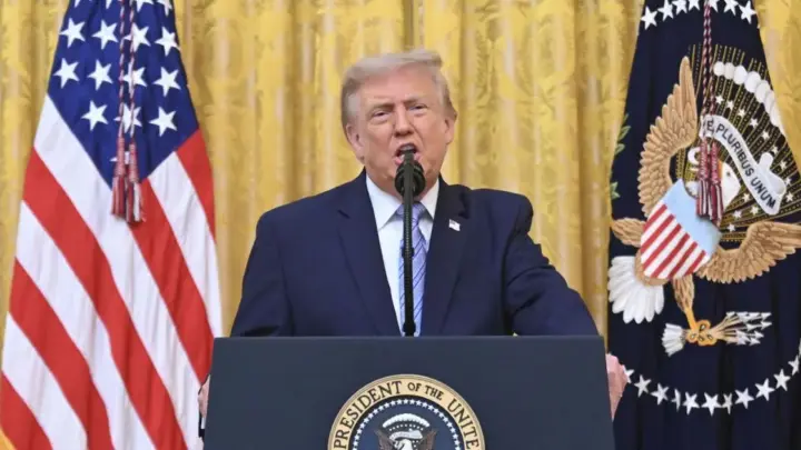 Trump diz que LeBron pode ser “racista”, intensificando disputa entre eles