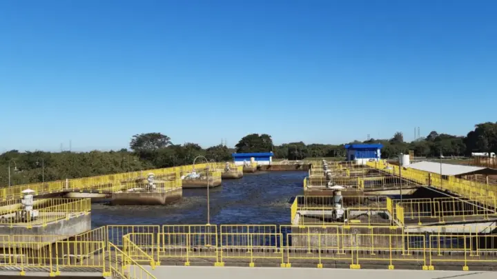 Saneamento regional ganha força após concessão de grandes projetos