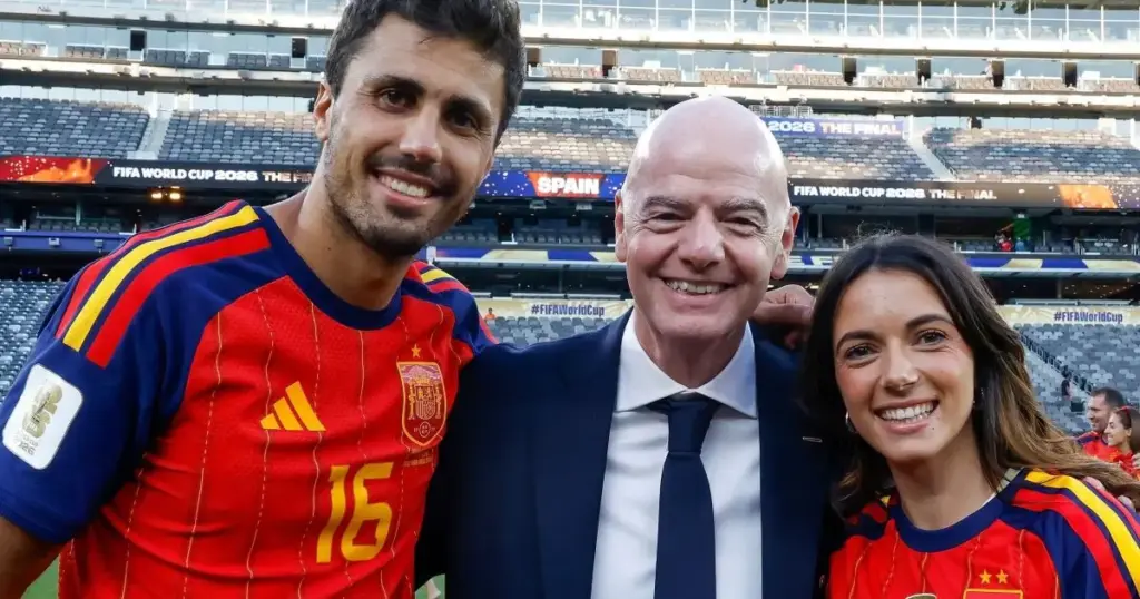 Rodri exalta Aitana Bonmatí após conquistar a Copa: “Imensa admiração”