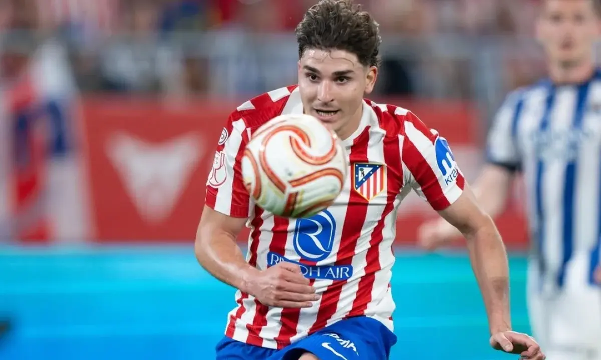 Barcelona é notificado pela Fifa por negociação com Julián Álvarez