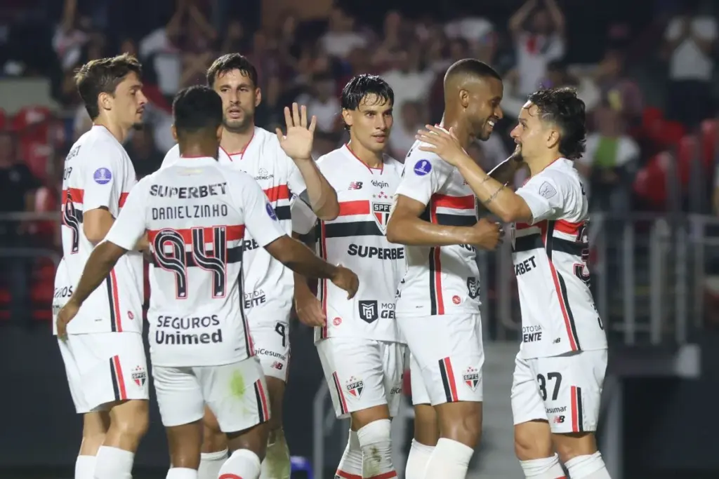 Brasileirão: saiba onde assistir a São Paulo e Athletico Paranaense