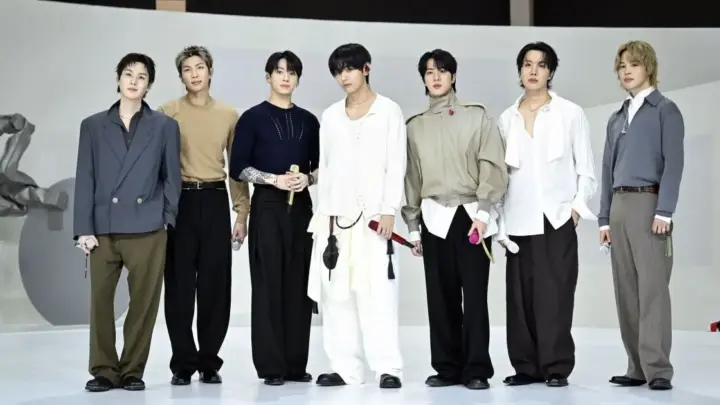 Grammy se pronuncia após boicote de BTS à premiação: “Fiquei triste”
