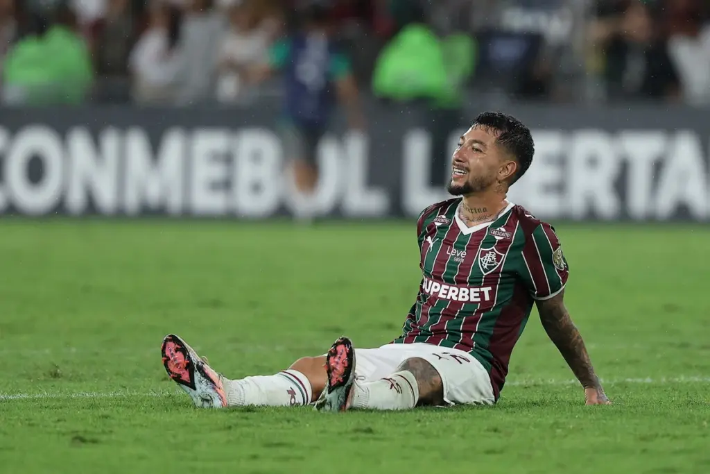 CBF investiga suspeita de manipulação envolvendo Acosta, do Fluminense