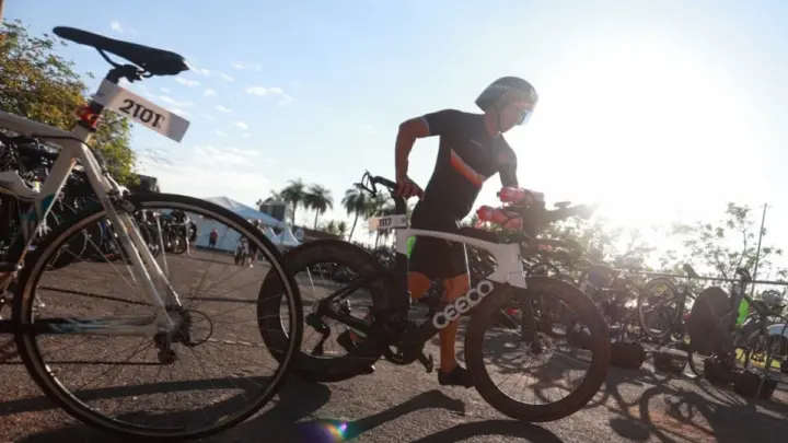 Confira cinco momentos do Metrópoles Endurance - Triatlo