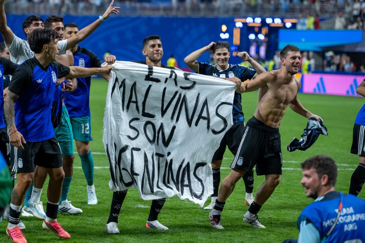 Copa: Casa Branca defende atletas da Argentina após faixa das Malvinas