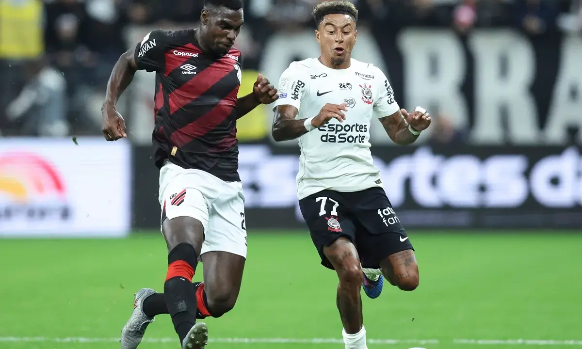 Corinthians e Athletico-PR empatam sem gols no Campeonato Brasileiro