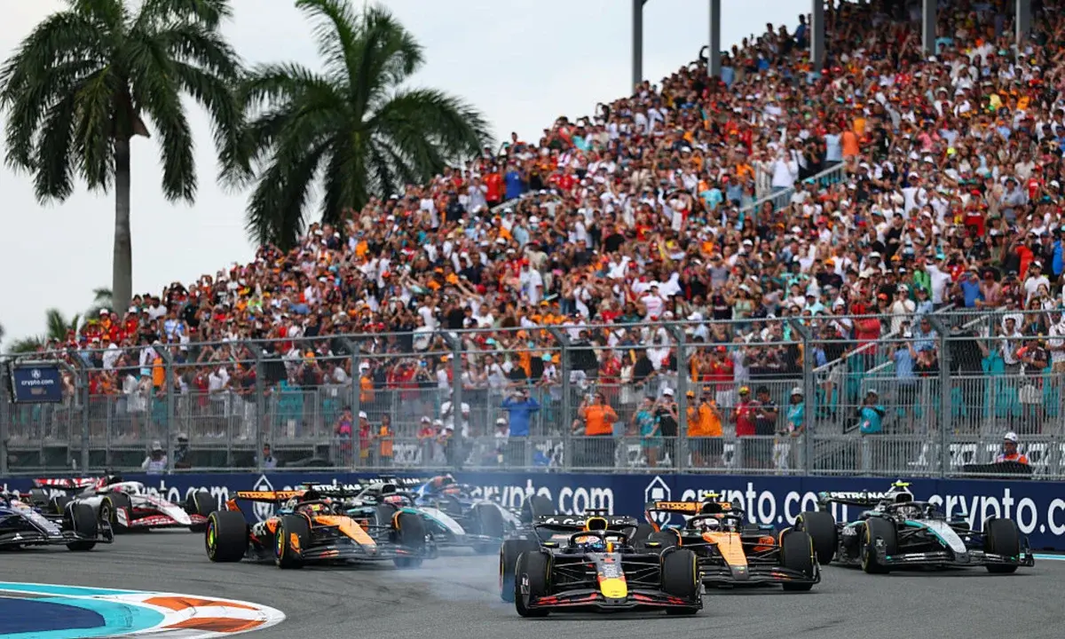 F1: final da temporada 2026 pode mudar do Oriente Médio para Europa