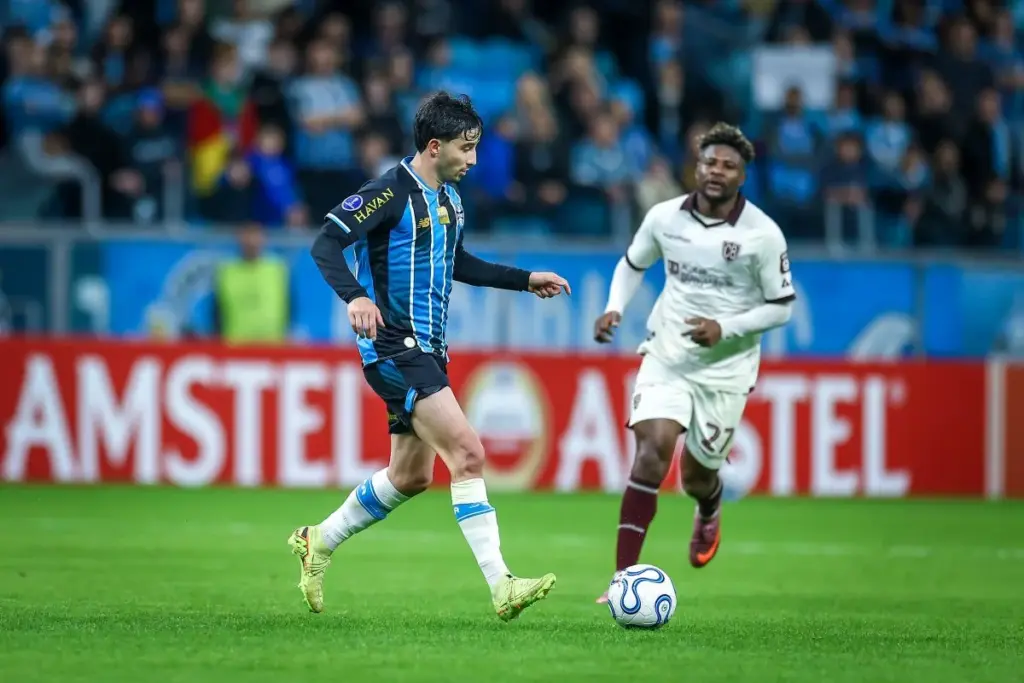 Grêmio é a segunda equipe brasileira a perder para o Bolívar em casa