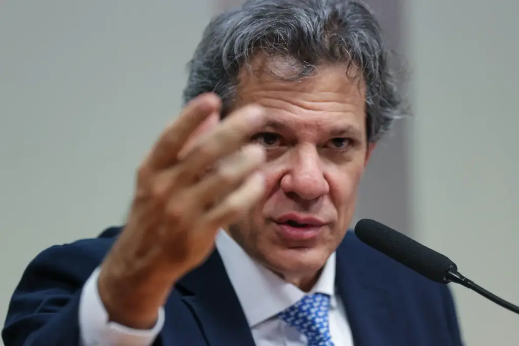 Haddad acumulou tanto vitórias quanto derrotas em passagem na Fazenda