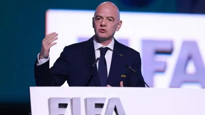 FIFA dará continuidade a consulta sobre planos de venda de participação