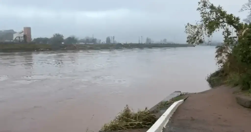 Nível do Rio Taquari cai mais três metros e sai da cota de inundação