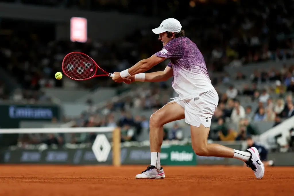 João Fonseca termina saibro de 2026 como 17º maior pontuador da ATP