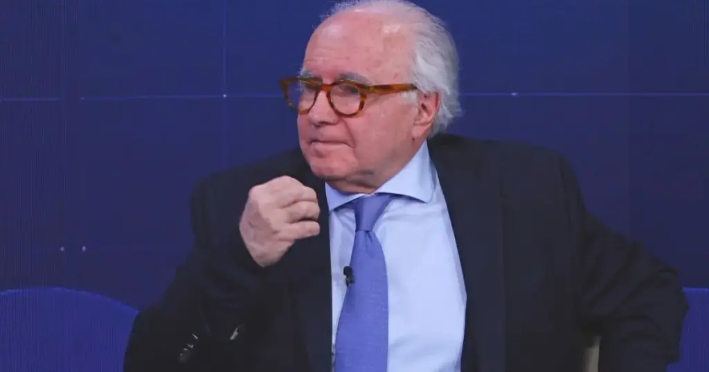 Existe mal-estar da população com os Três Poderes, diz Joaquim Falcão