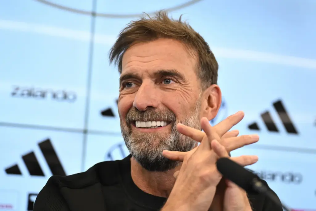 Jürgen Klopp é anunciado como novo treinador da Alemanha
