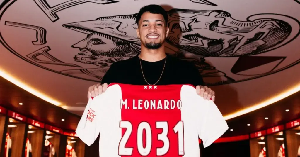Clube europeu anuncia chegada de Marcos Leonardo por mais de R$ 100 milhões