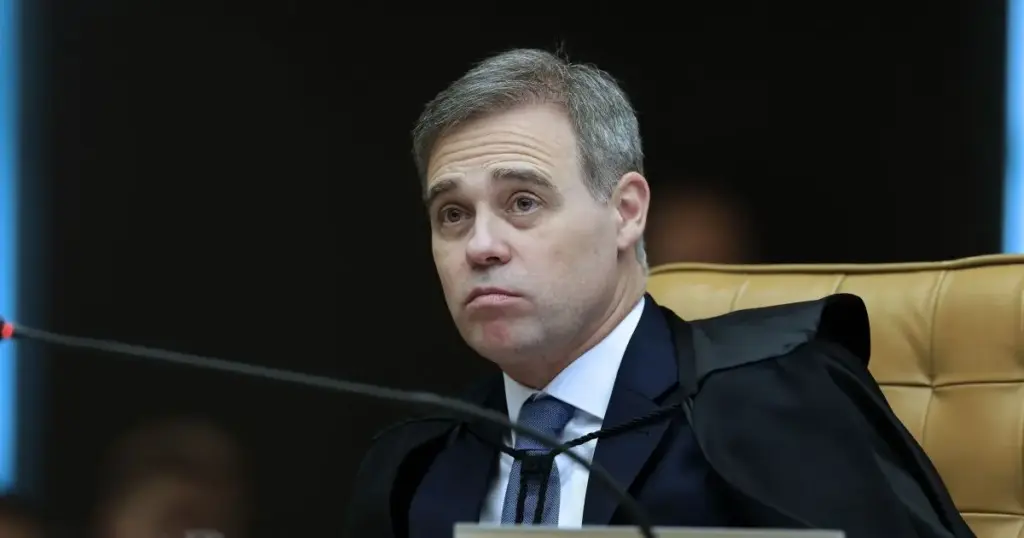 Mendonça autoriza PF a recorrer a outros países em investigação do Master