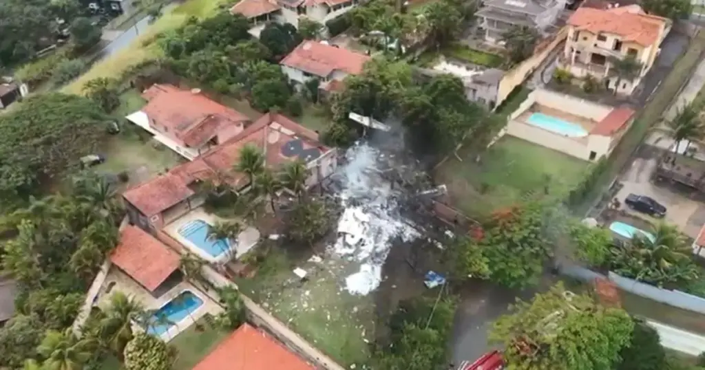 O que deu errado na queda de avião da Voepass? Piloto analisa relatório